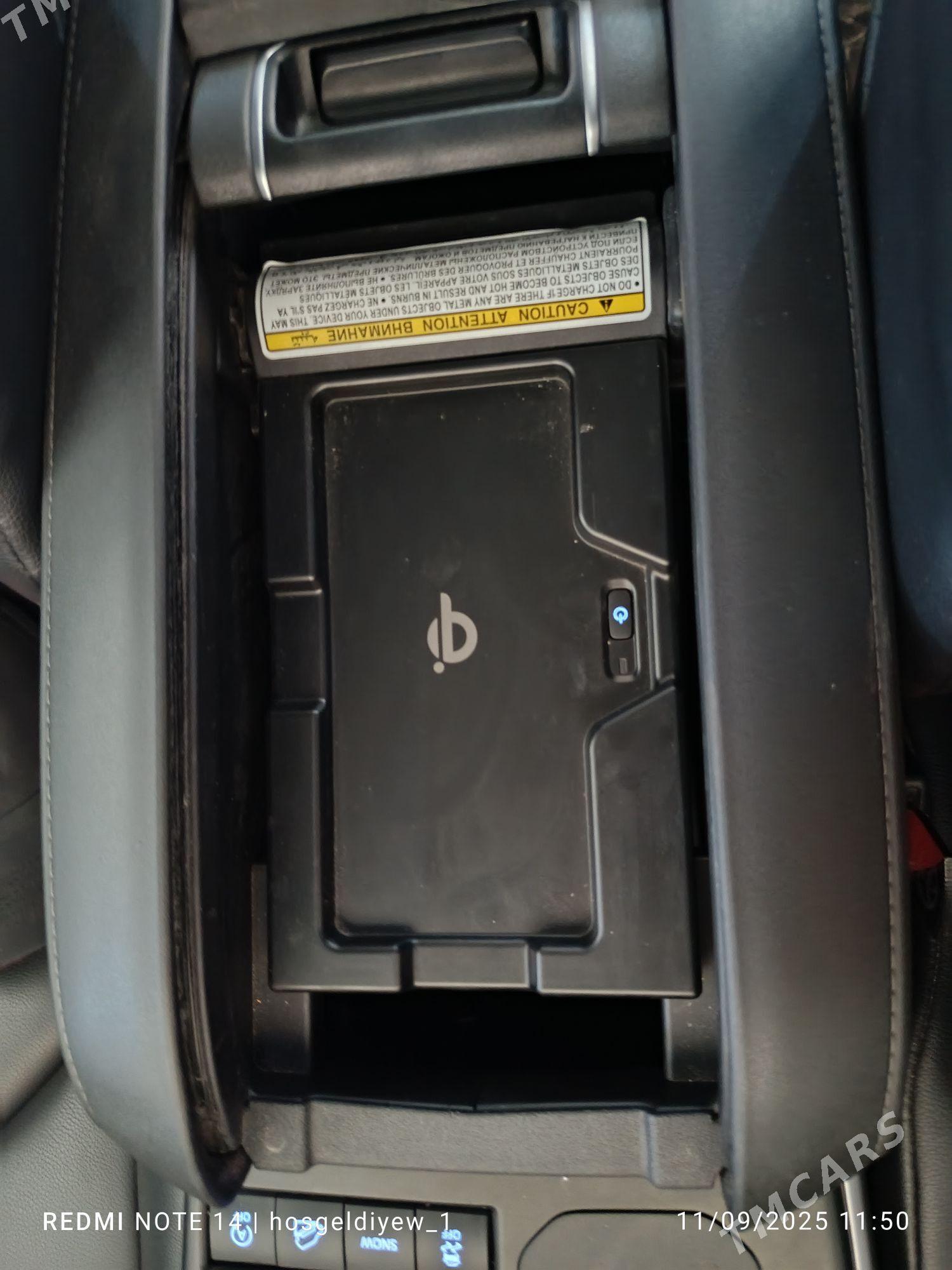 Toyota Highlander 2022 - 555 000 TMT - Köýtendag - img 5