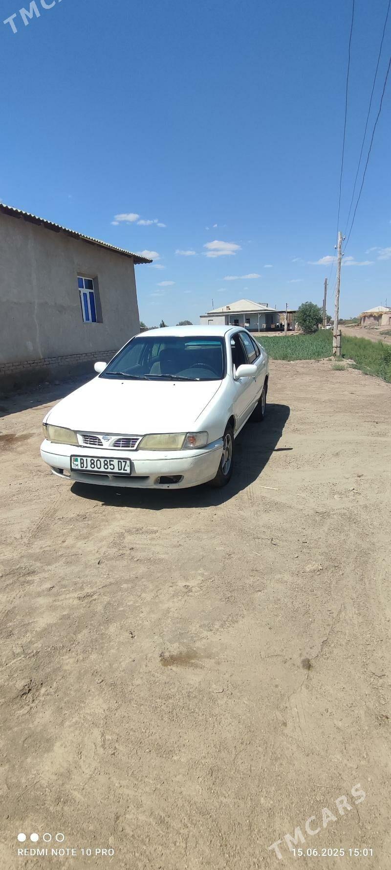 Nissan Sunny 1999 - 23 000 TMT - Губадаг - img 4
