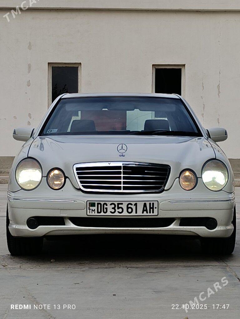 Mercedes-Benz E320 2002 - 135 000 TMT - Гызыларбат - img 4