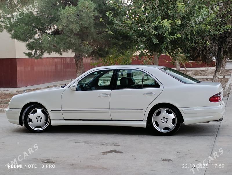 Mercedes-Benz E320 2002 - 135 000 TMT - Гызыларбат - img 9