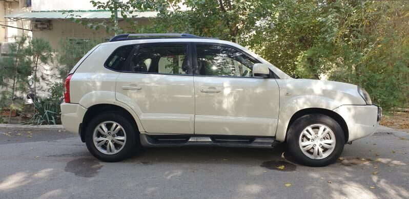 Hyundai Tucson 2010 - 180 000 TMT - 2 mkr - img 1