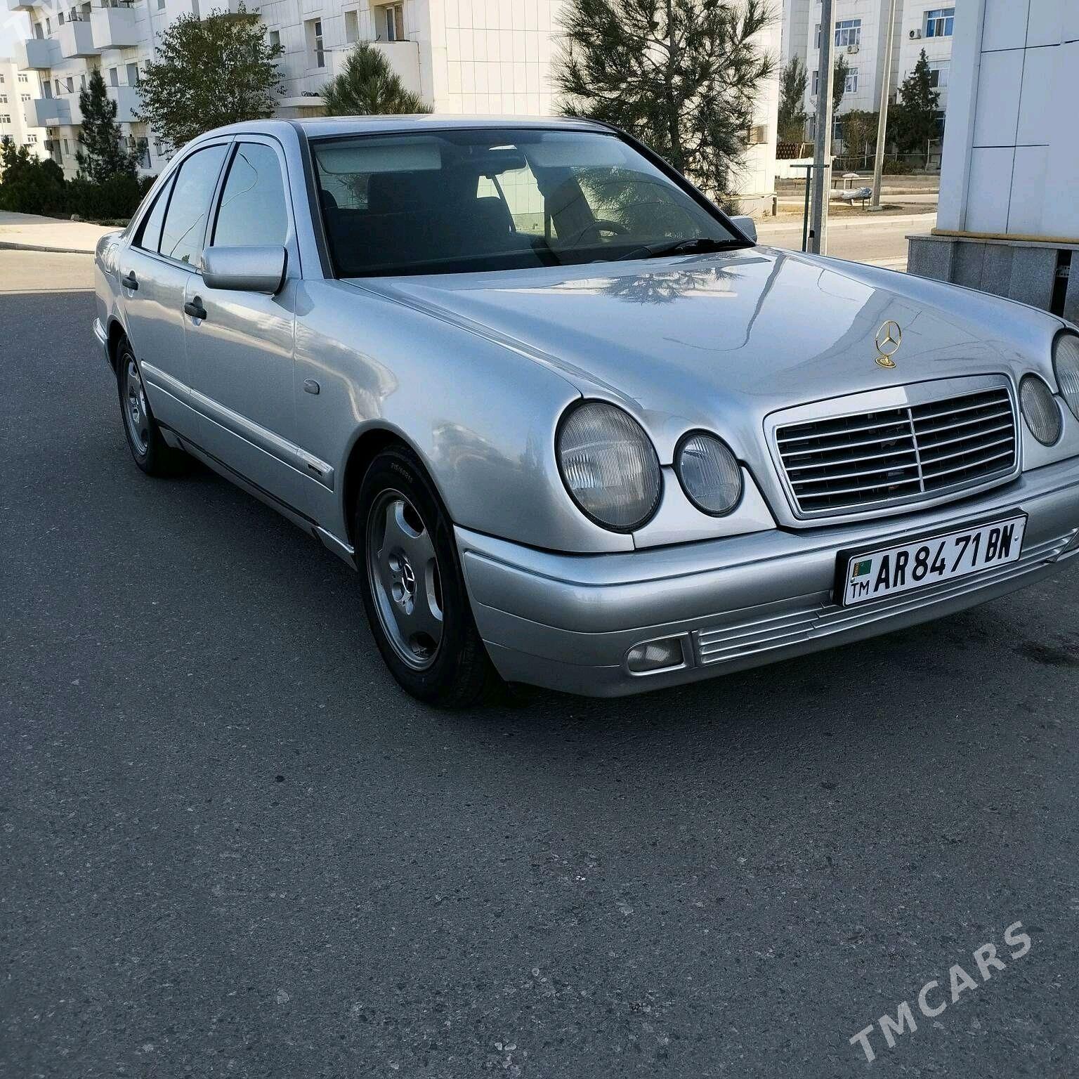 Mercedes-Benz E320 1996 - 95 000 TMT - Туркменбаши - img 5