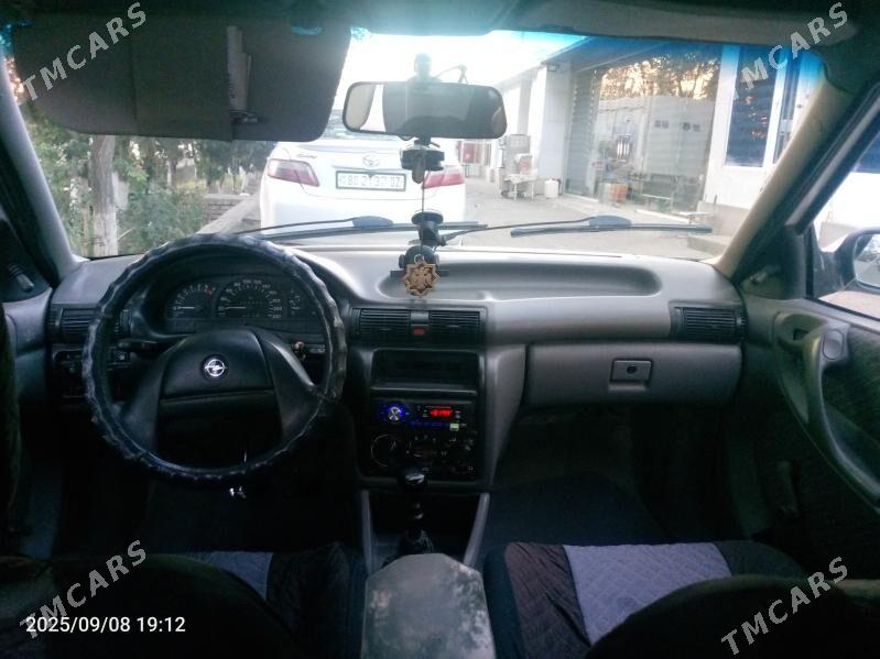Opel Astra 1994 - 30 000 TMT - Daşoguz - img 5