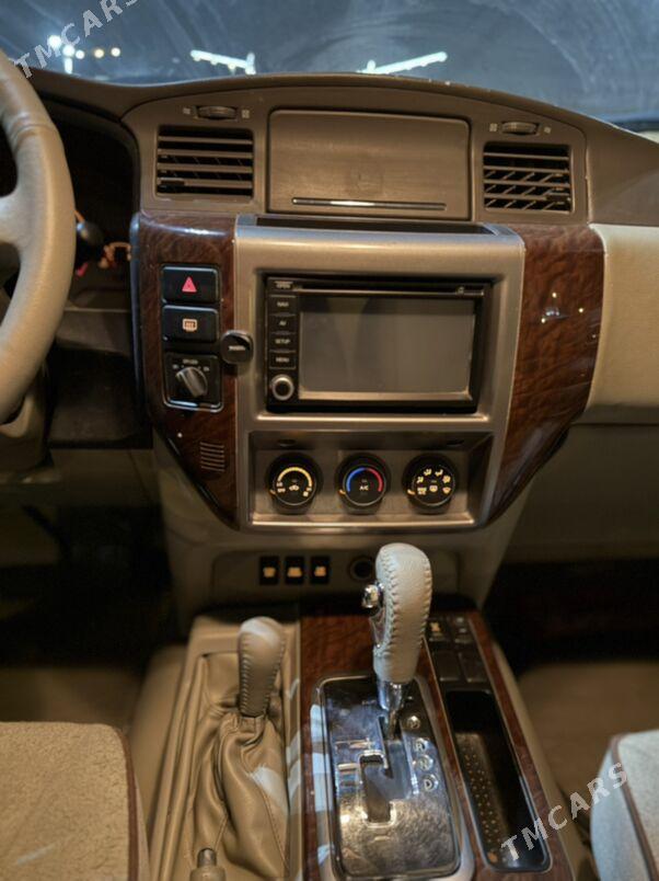 Nissan Patrol 2013 - 600 000 TMT - Ашхабад - img 7