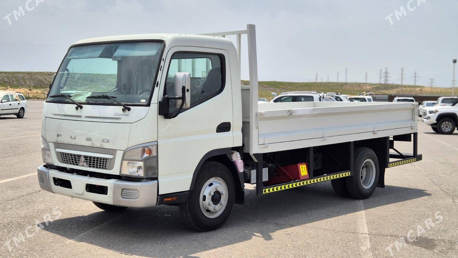 Mitsubishi Canter 2025 - 450 000 TMT - Büzmeýin - img 3