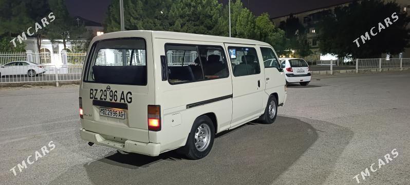 Nissan Urvan 2001 - 100 000 TMT - 6 мкр - img 7