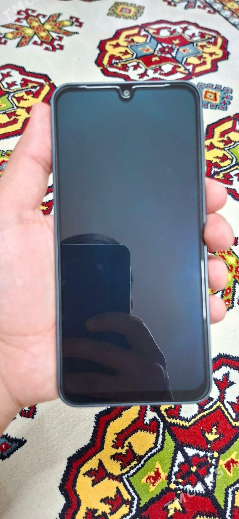 A16 4/128 - Mary - img 2