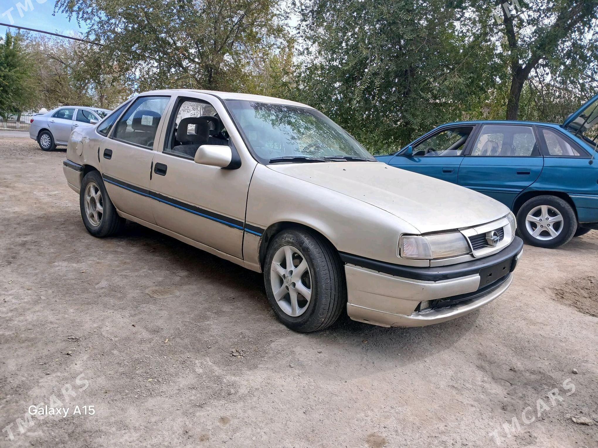Opel Vectra 1994 - 28 000 TMT - Губадаг - img 3