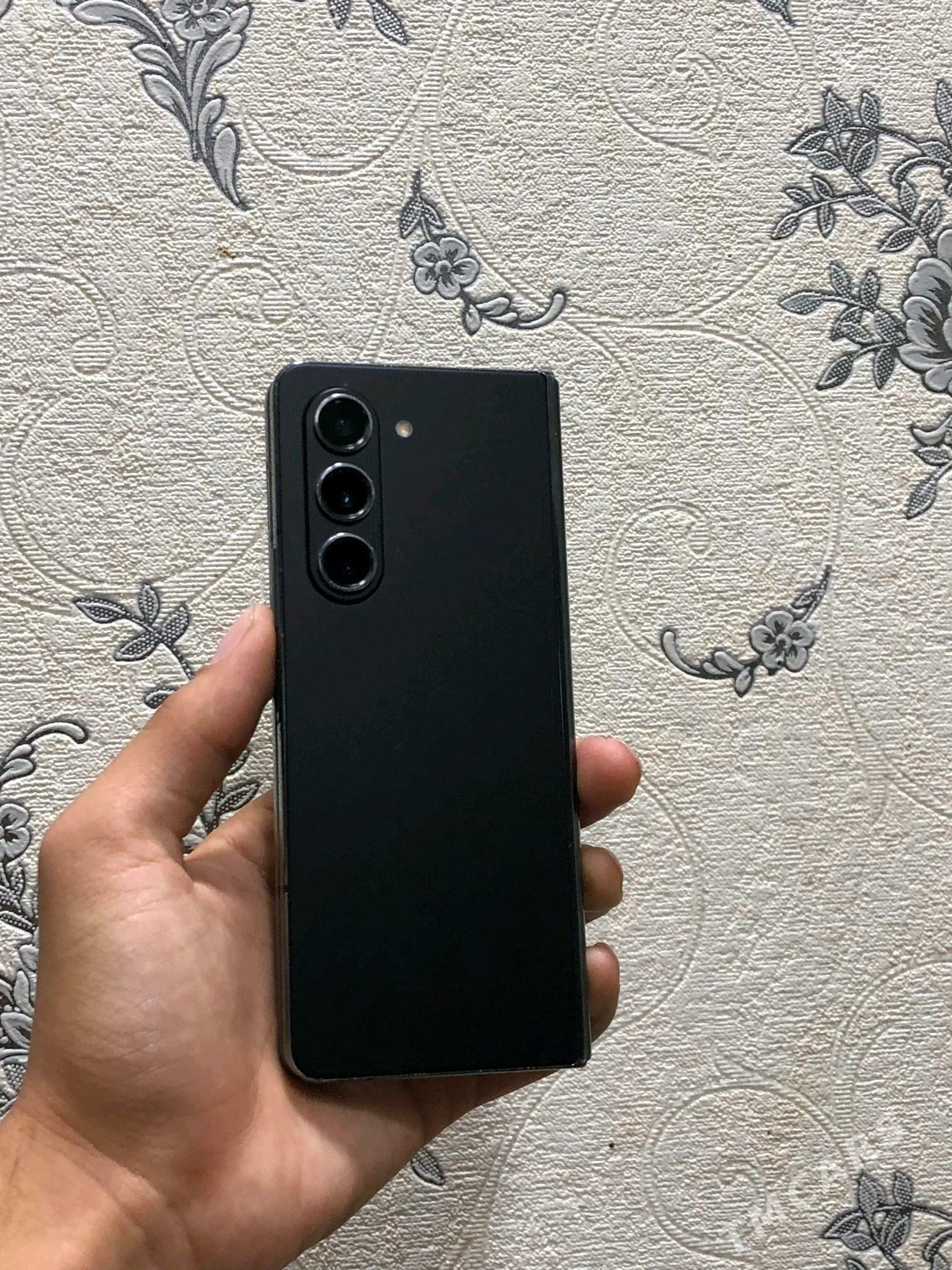 Z fold 5 - Туркменбаши - img 9