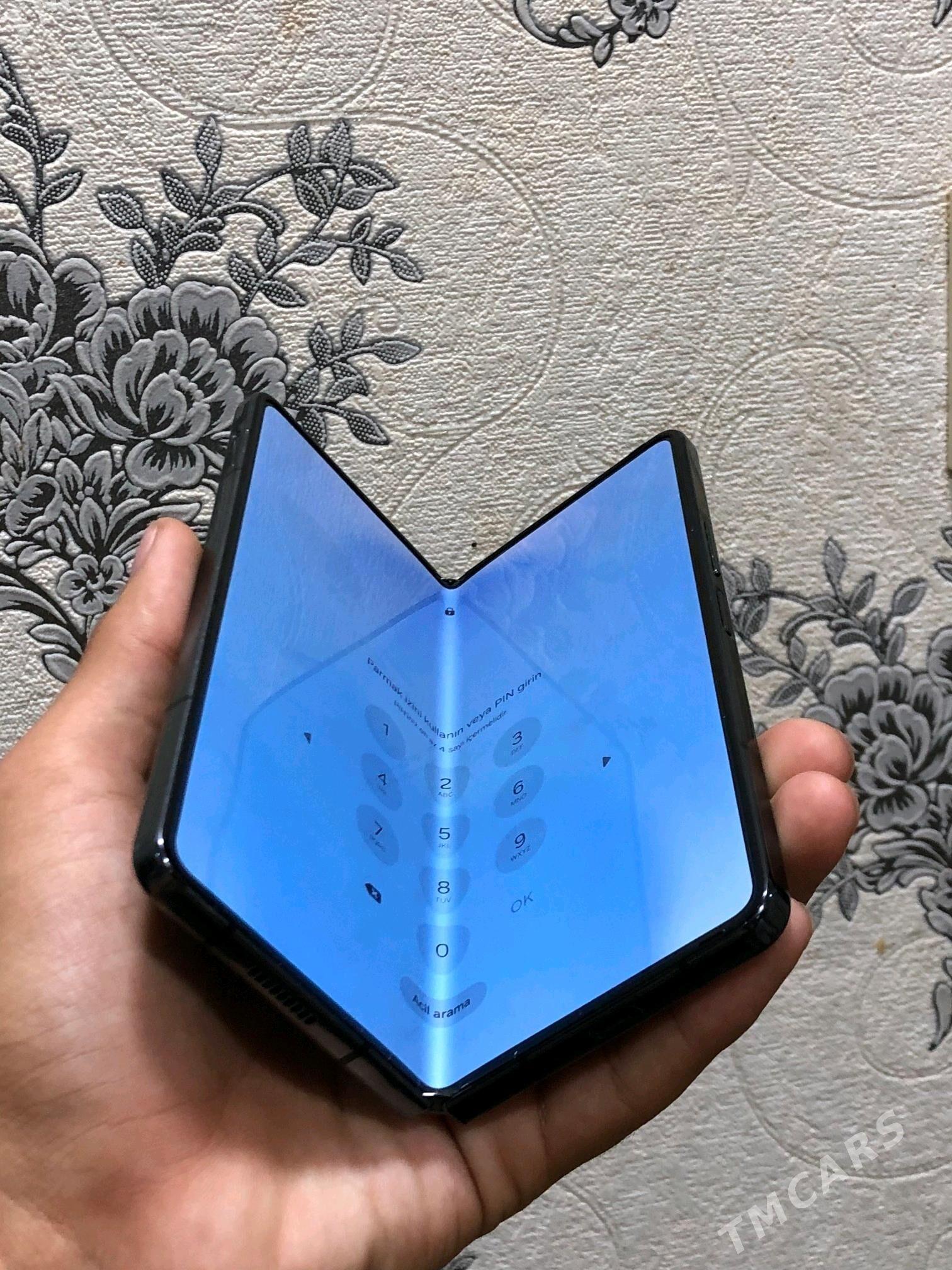 Z fold 5 - Туркменбаши - img 1