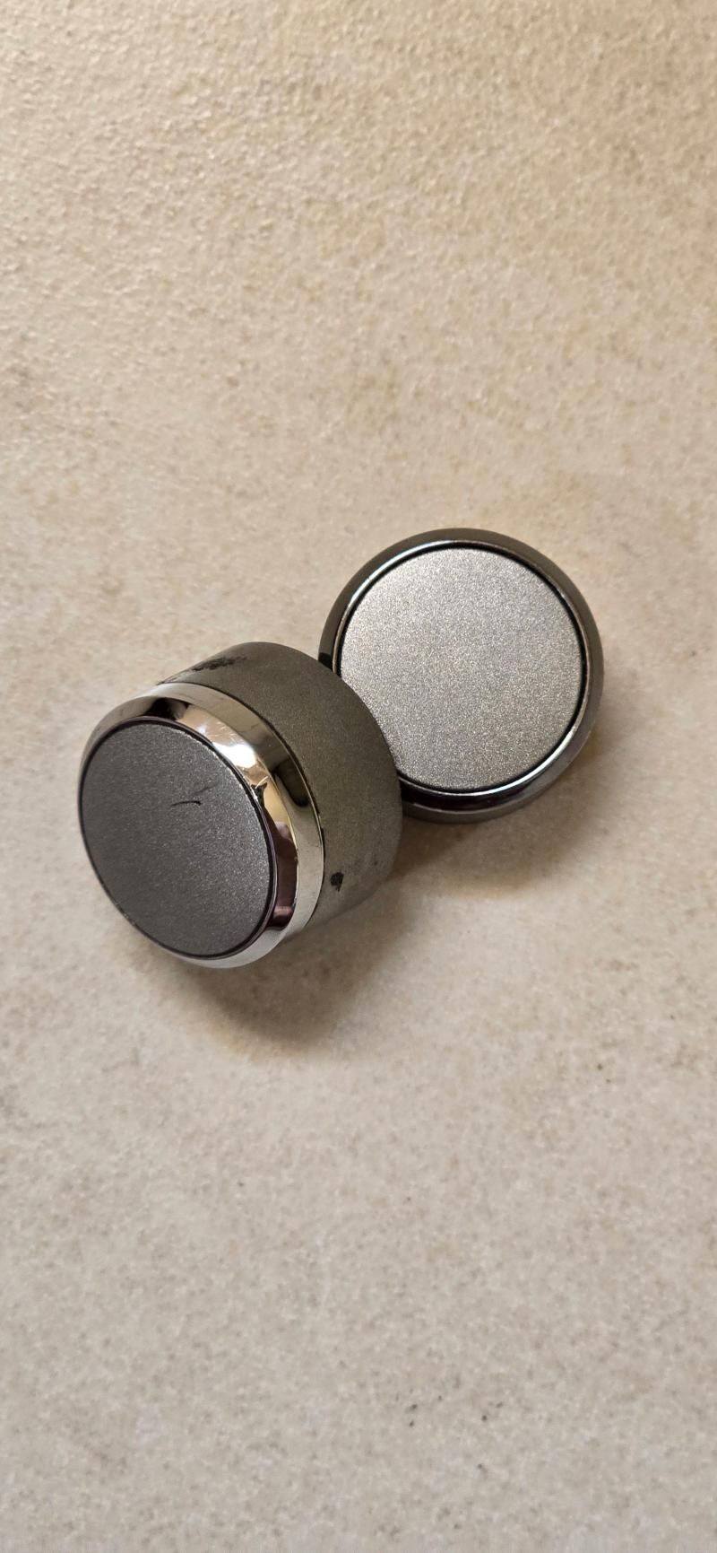 Titanik Magnitafon dugmesi 40 TMT - Мары - img 2