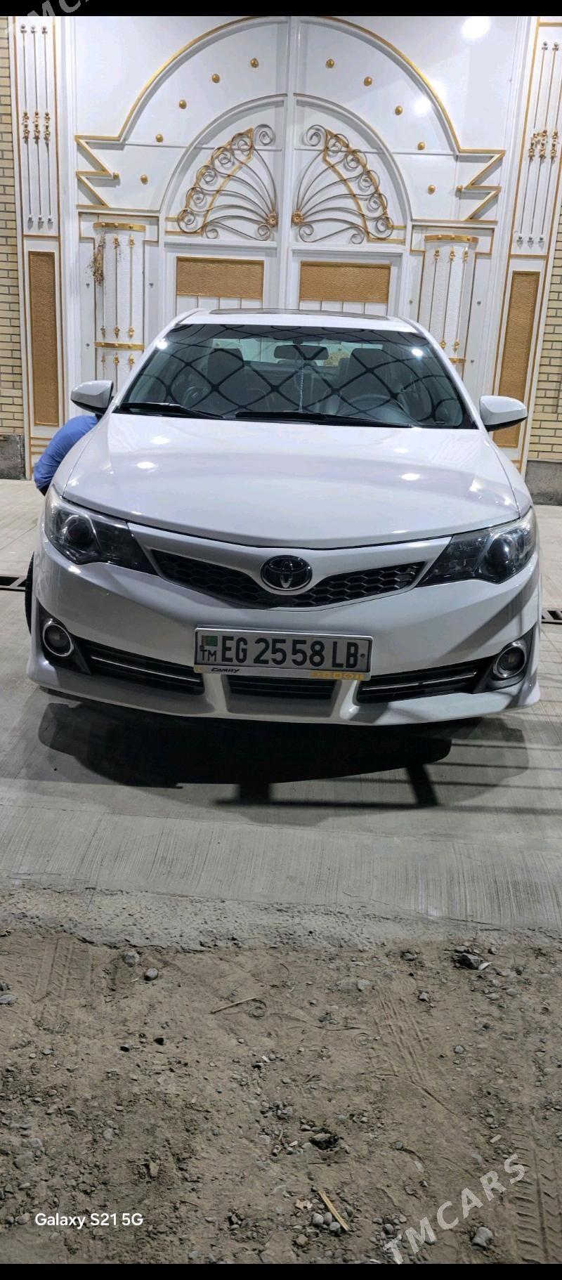 Toyota Camry 2012 - 240 000 TMT - Туркменабат - img 8
