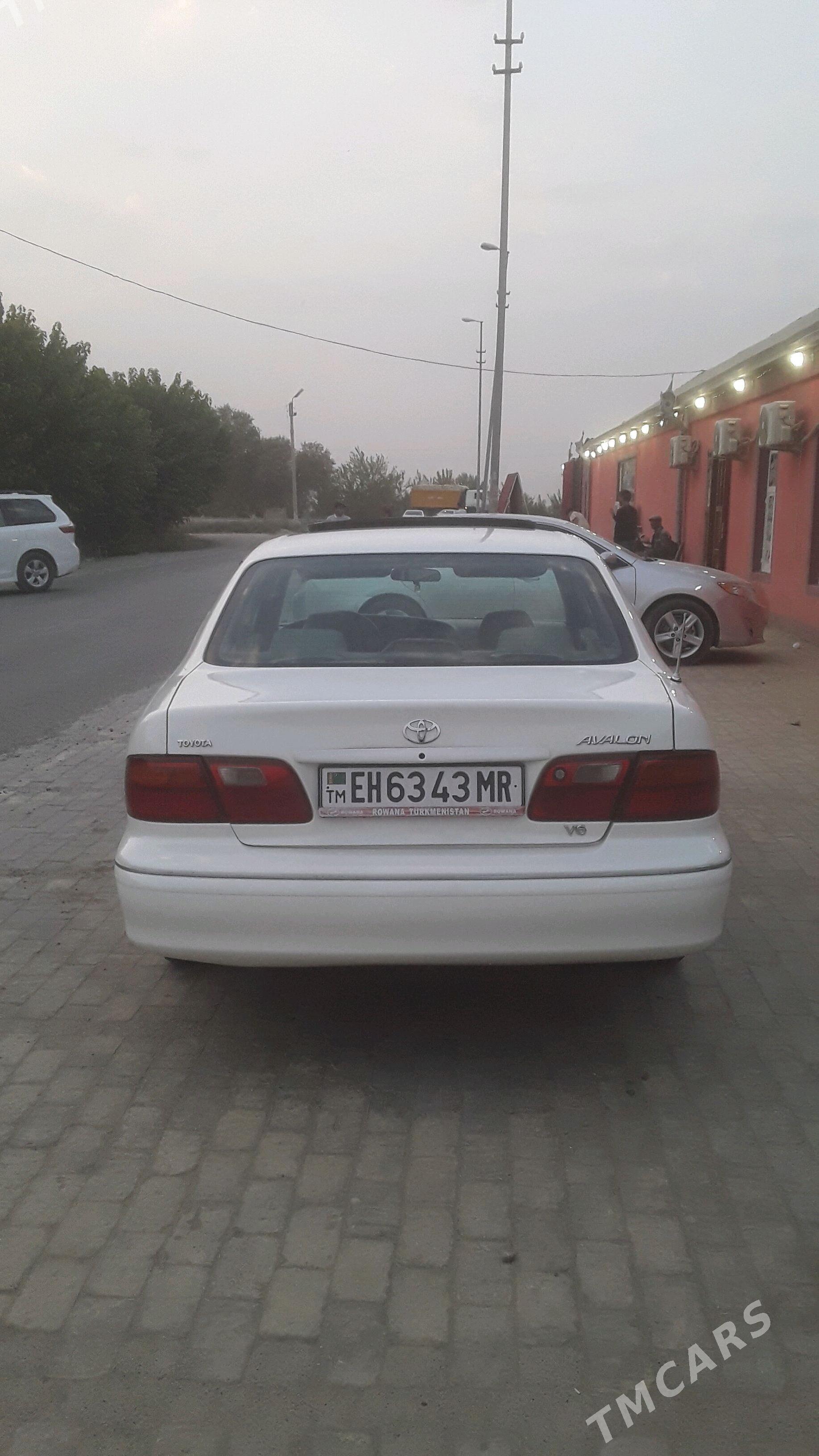Toyota Avalon 1998 - 110 000 TMT - Сакарчага - img 3