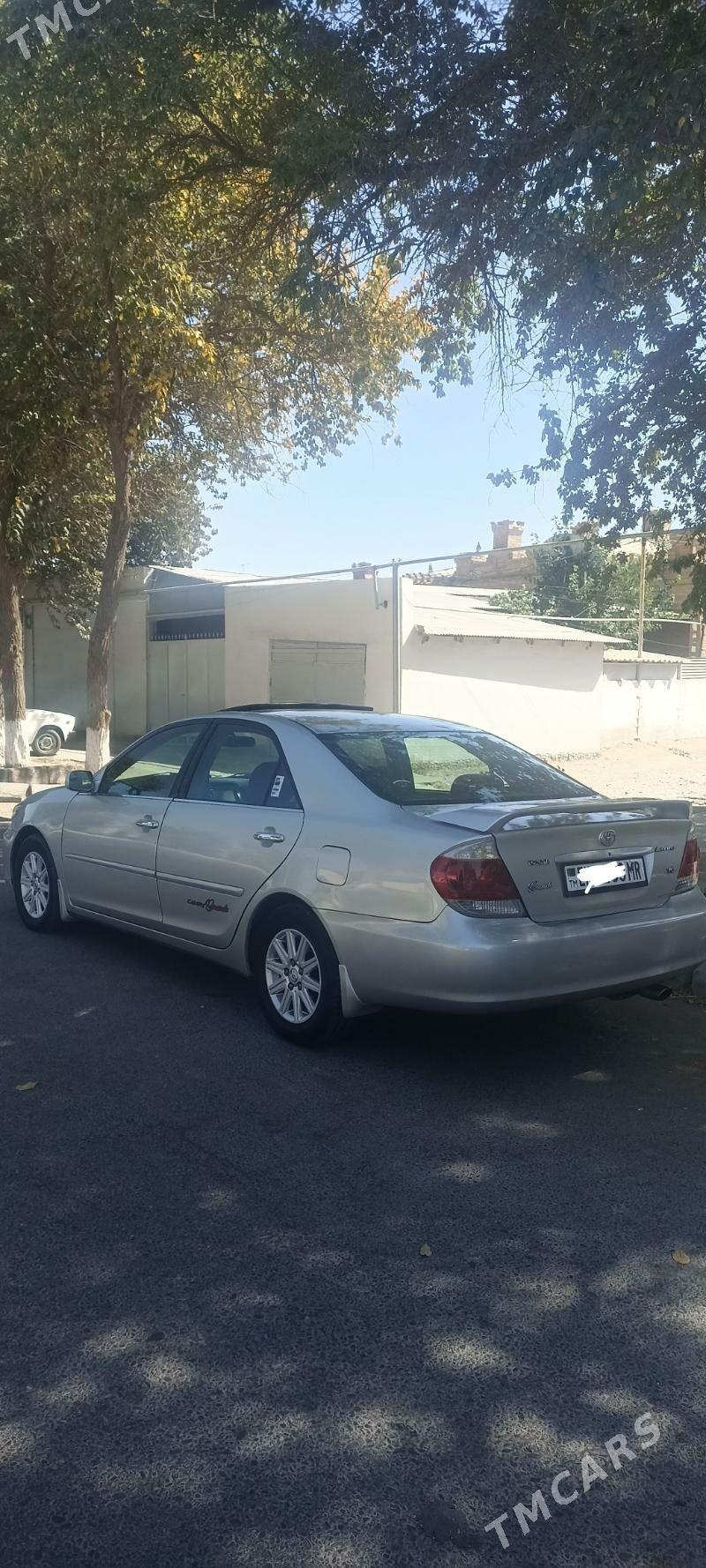 Toyota Camry 2004 - 195 000 TMT - Байрамали - img 3