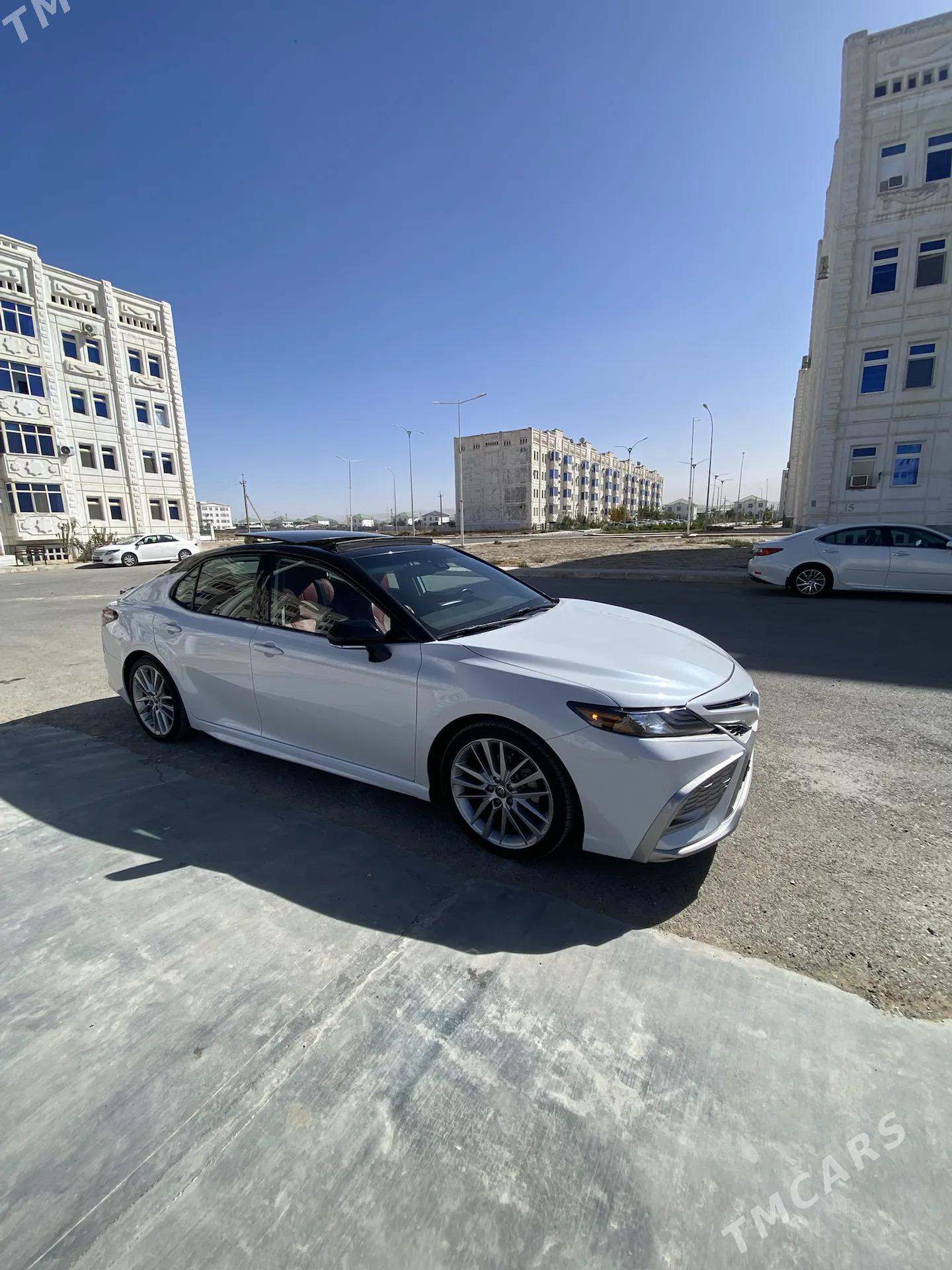 Toyota Camry 2022 - 380 000 TMT - Анев - img 8