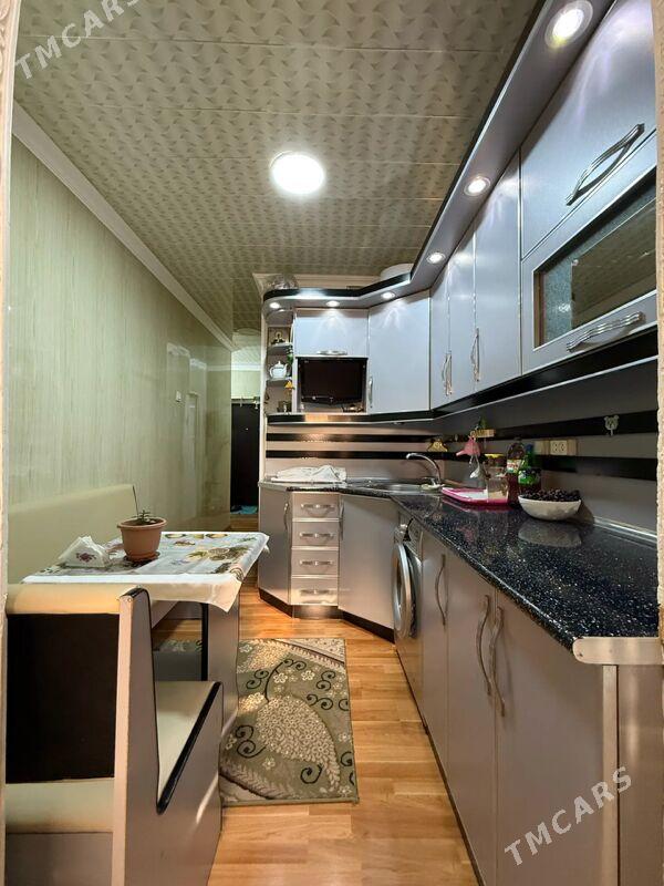 10 mkr 1 kom 46m2 - Aşgabat - img 2