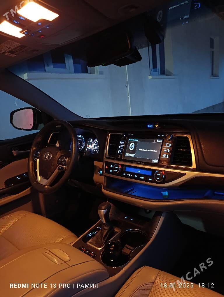 Toyota Highlander 2016 - 430 000 TMT - Кёнеургенч - img 1