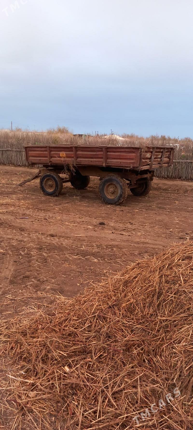 MTZ T-28 1980 - 26 000 TMT - етр. Туркменбаши - img 3