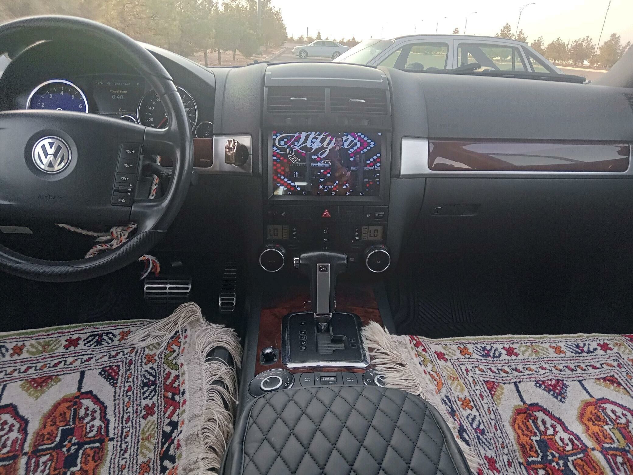 Volkswagen Touareg 2010 - 300 000 TMT - Aşgabat - img 5
