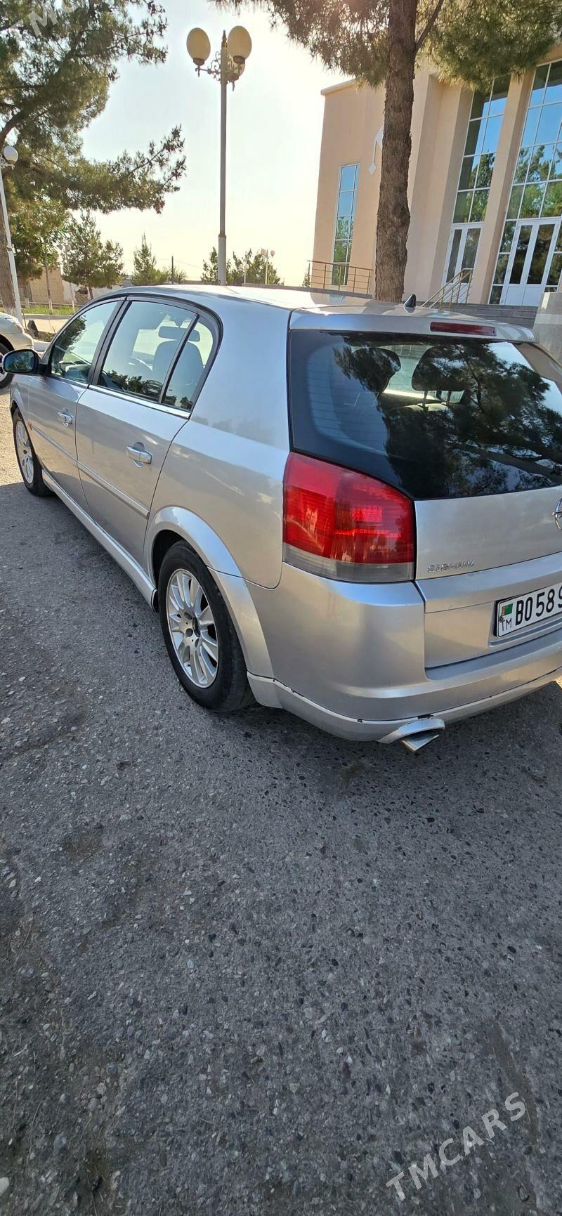 Opel Signum 2003 - 80 000 TMT - Сакар - img 3