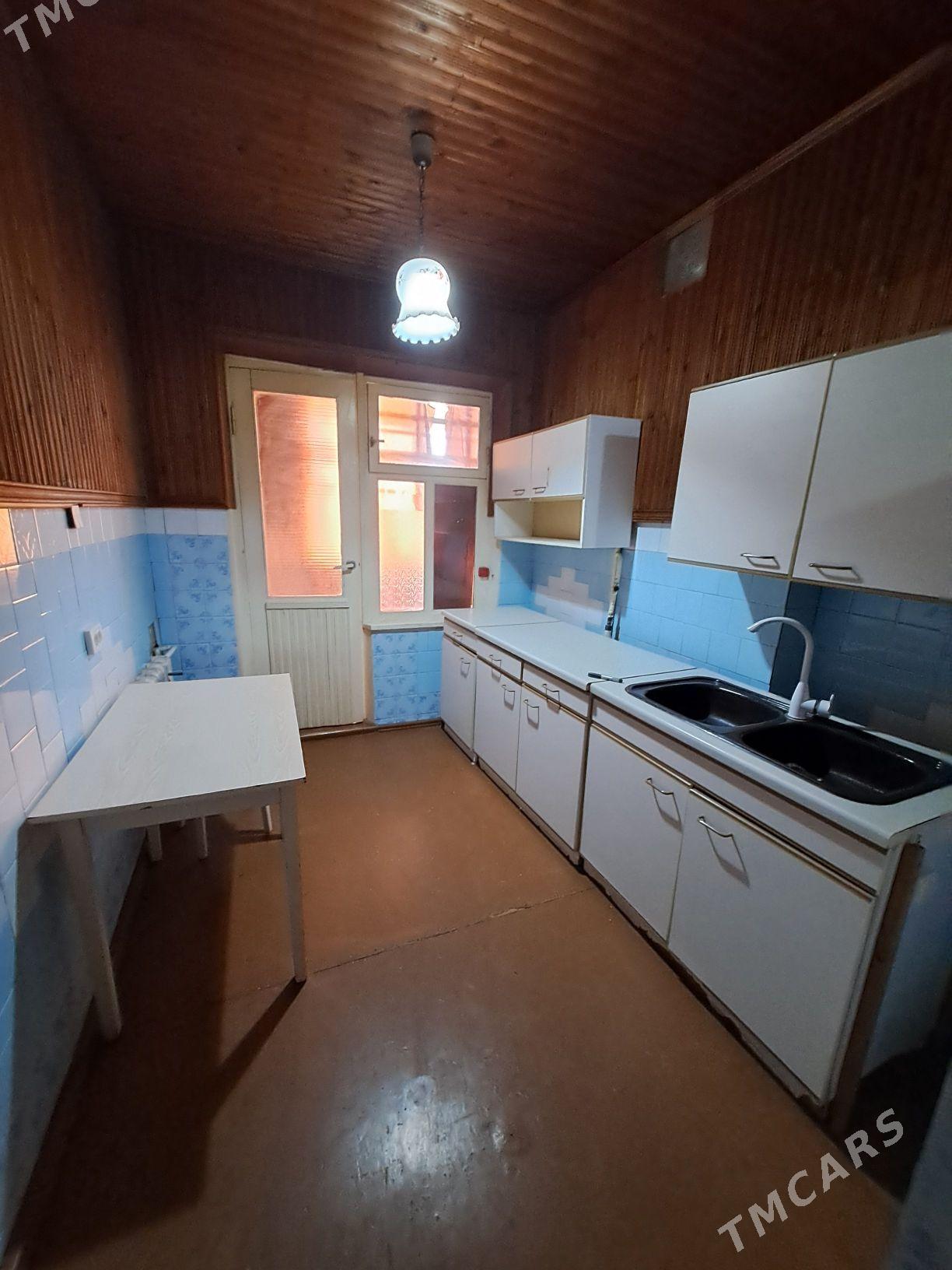 Продаётся 3-х комн,Химик мкр - Türkmenabat - img 4