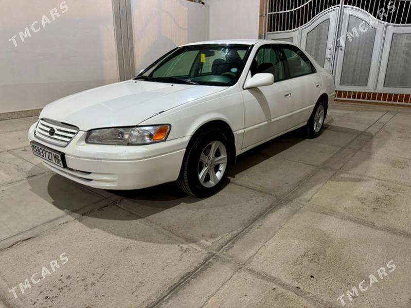 Toyota Camry 1998 - 126 000 TMT - Мары - img 4