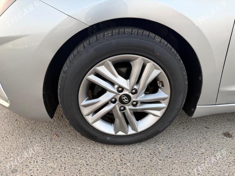 Hyundai Elantra 2020 - 215 000 TMT - Мары - img 8