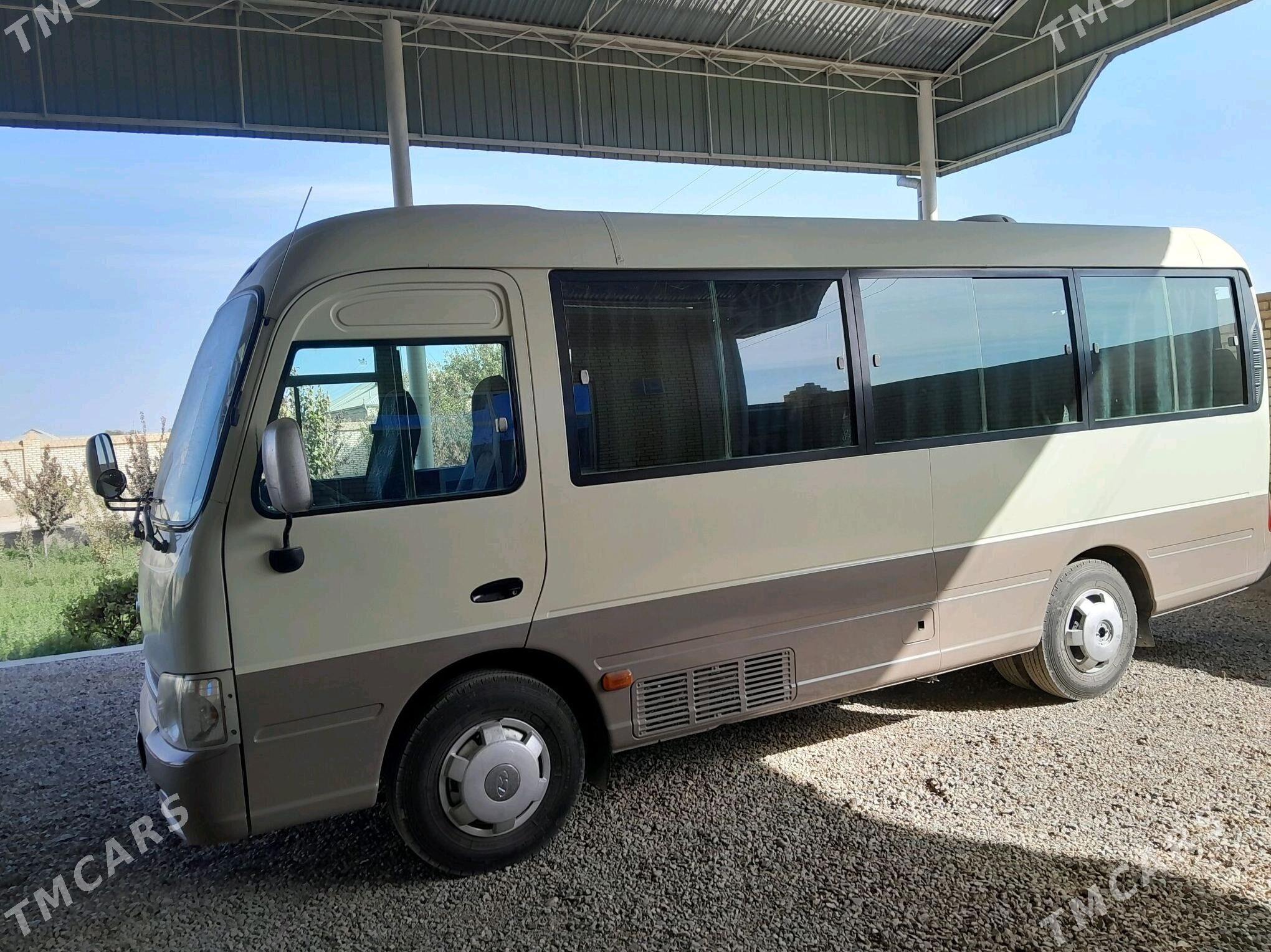 Hyundai County 2014 - 400 000 TMT - Mary - img 2