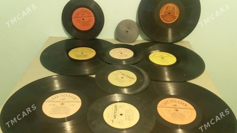 Пластинки и кассеты - Туркменбаши - img 3