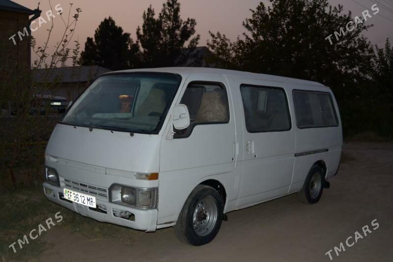 Toyota Hiace 1996 - 50 000 TMT - Байрамали - img 5