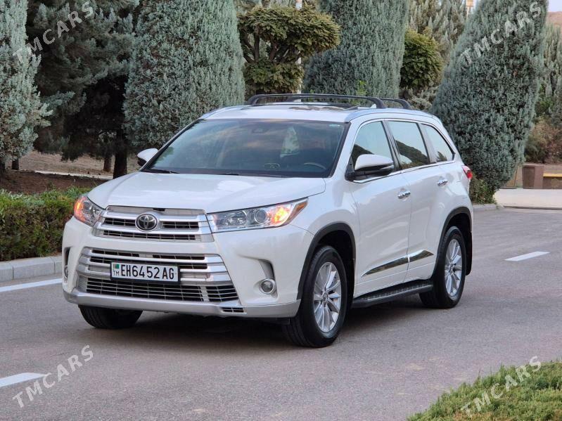 Toyota Highlander 2017 - 439 000 TMT - Кëши - img 1