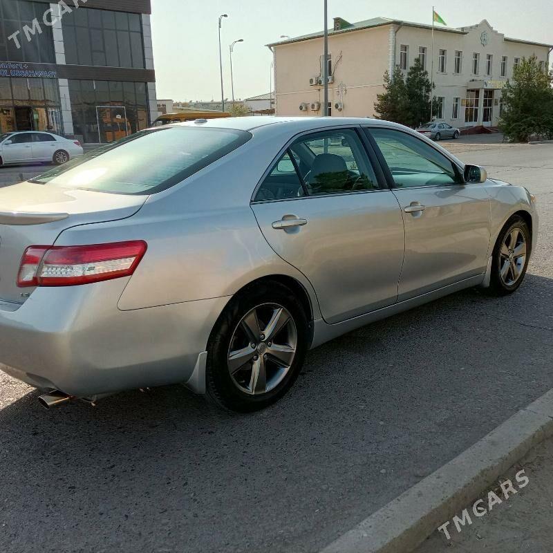 Toyota Camry 2011 - 220 000 TMT - Dänew - img 8