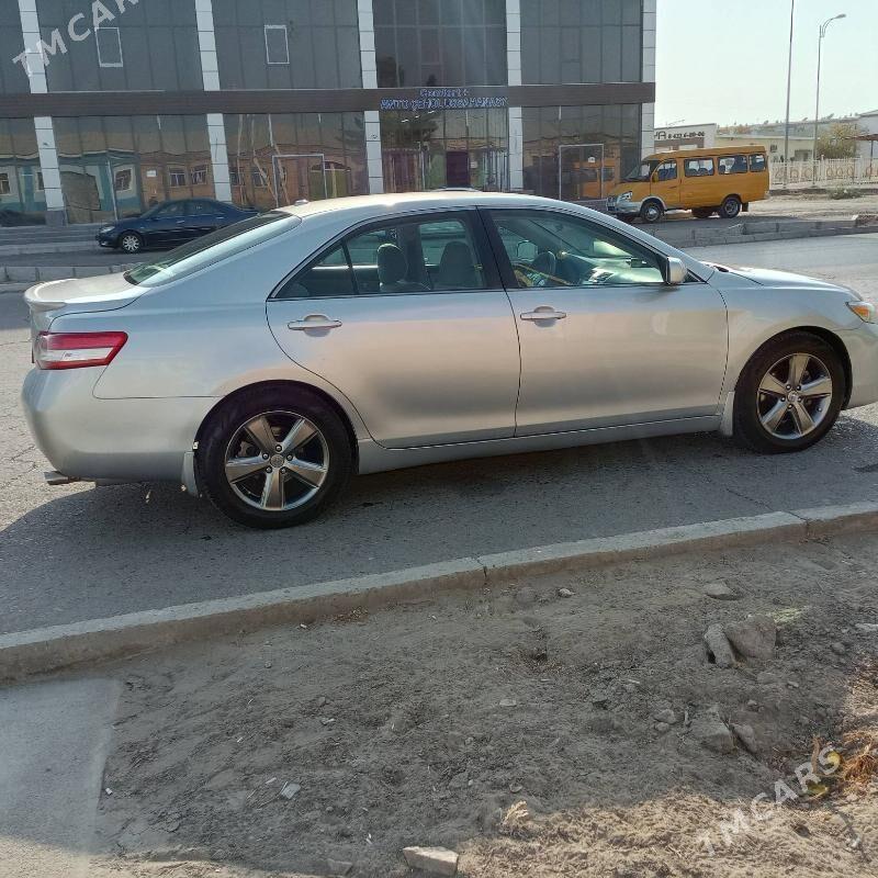 Toyota Camry 2011 - 220 000 TMT - Dänew - img 5