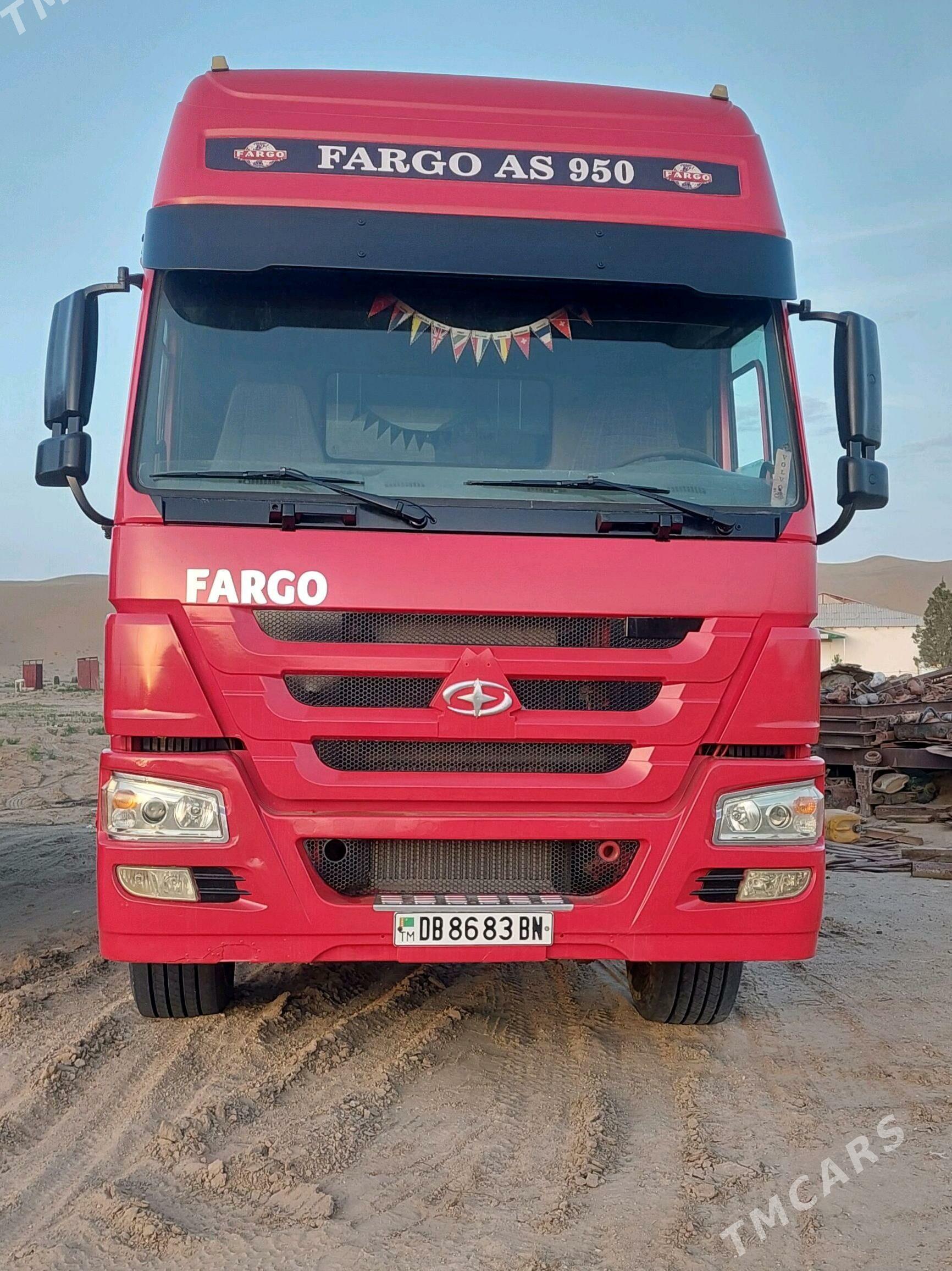 Howo Sinotruk 2010 - 420 000 TMT - Эсенгулы - img 1