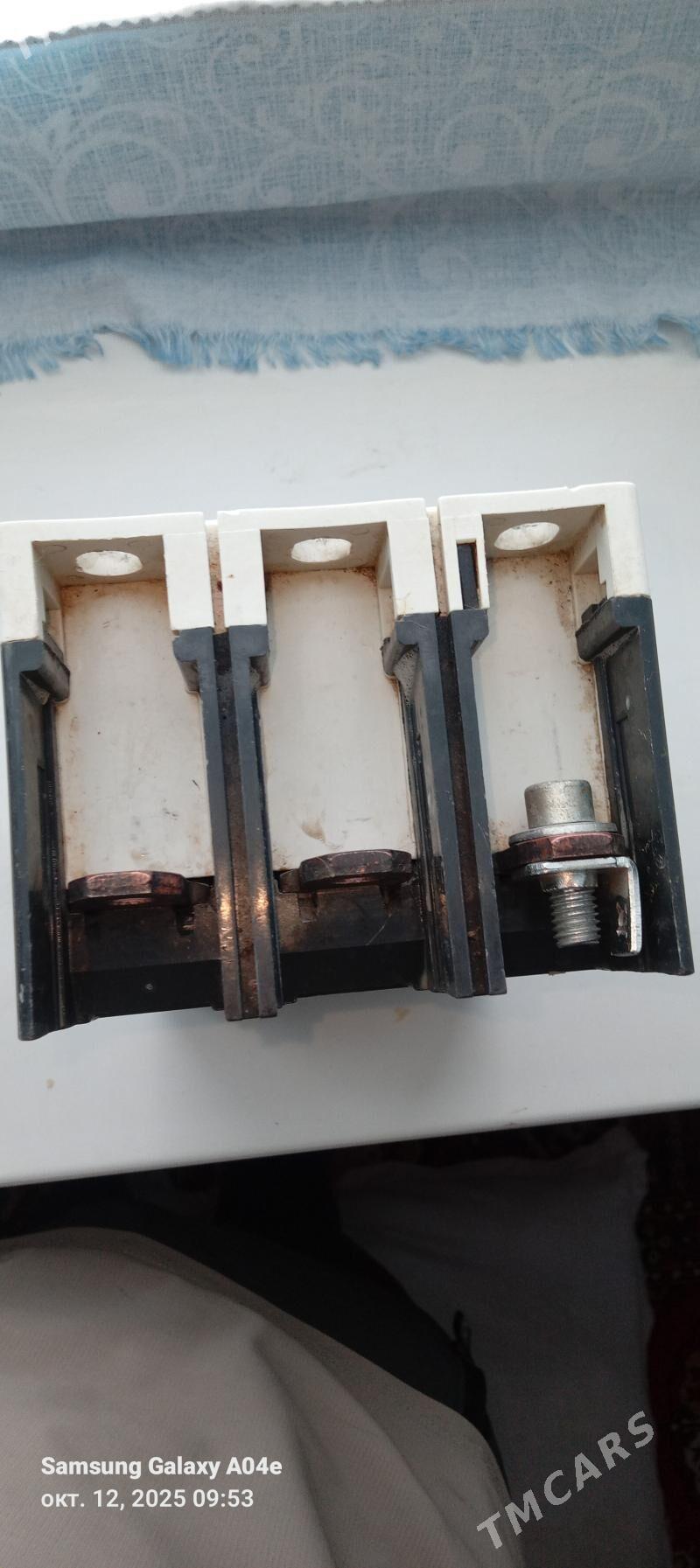 Afdamat simenis 250 amper - Херрикгала - img 3