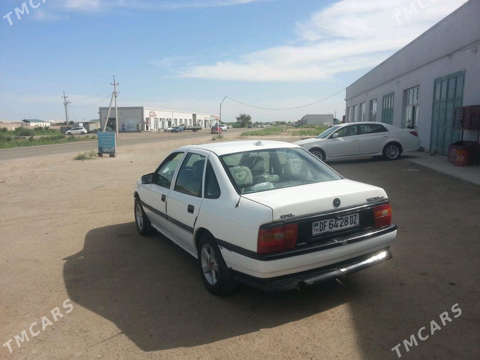 Opel Vectra 1990 - 40 000 TMT - Дашогуз - img 5