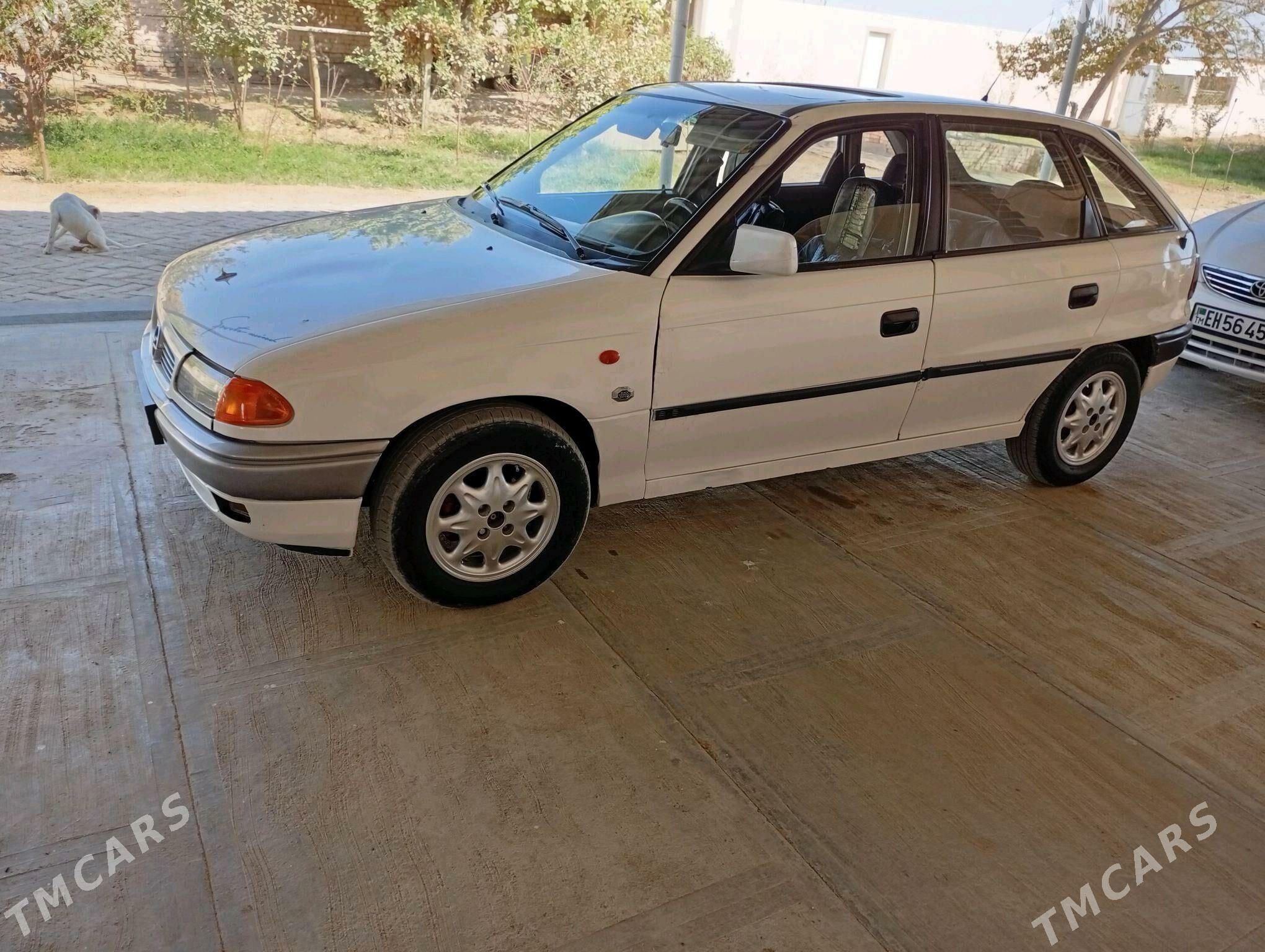 Opel Astra 1992 - 38 000 TMT - Mary - img 6