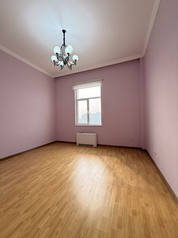 15Tapgyr 11etaz 3kom 186m2 - Aşgabat - img 2