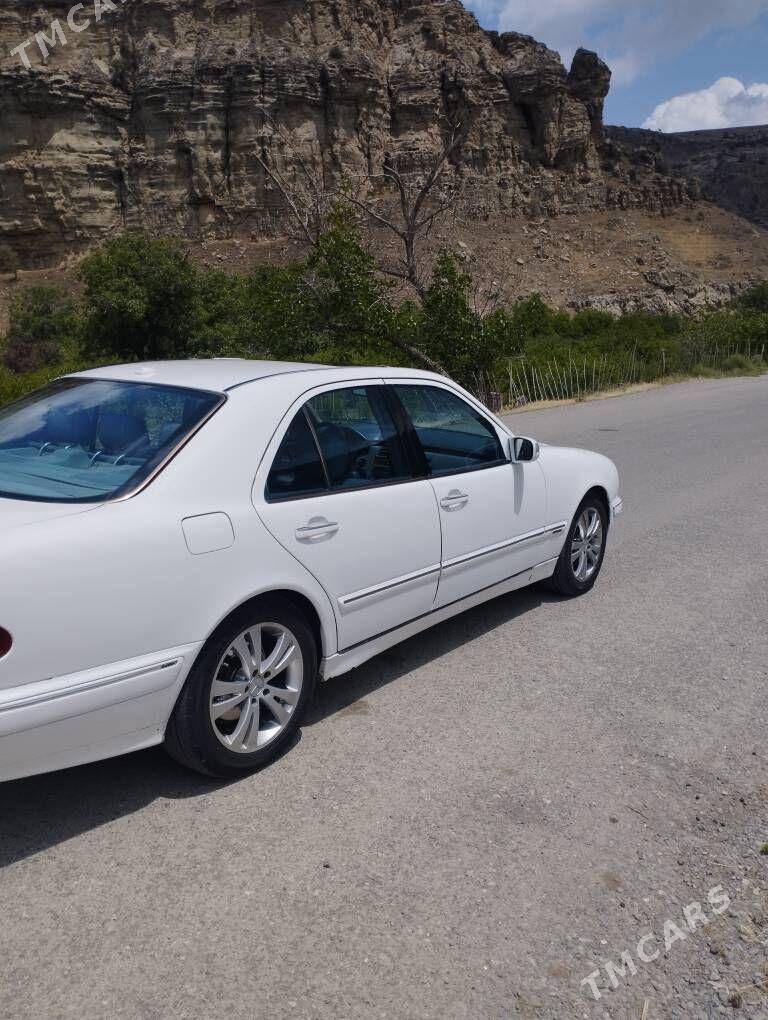 Mercedes-Benz E430 2001 - 95 000 TMT - Гызыларбат - img 2