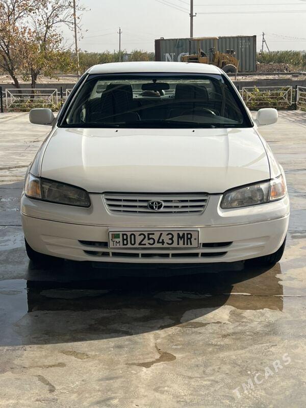 Toyota Camry 1999 - 142 000 TMT - Векильбазар - img 1