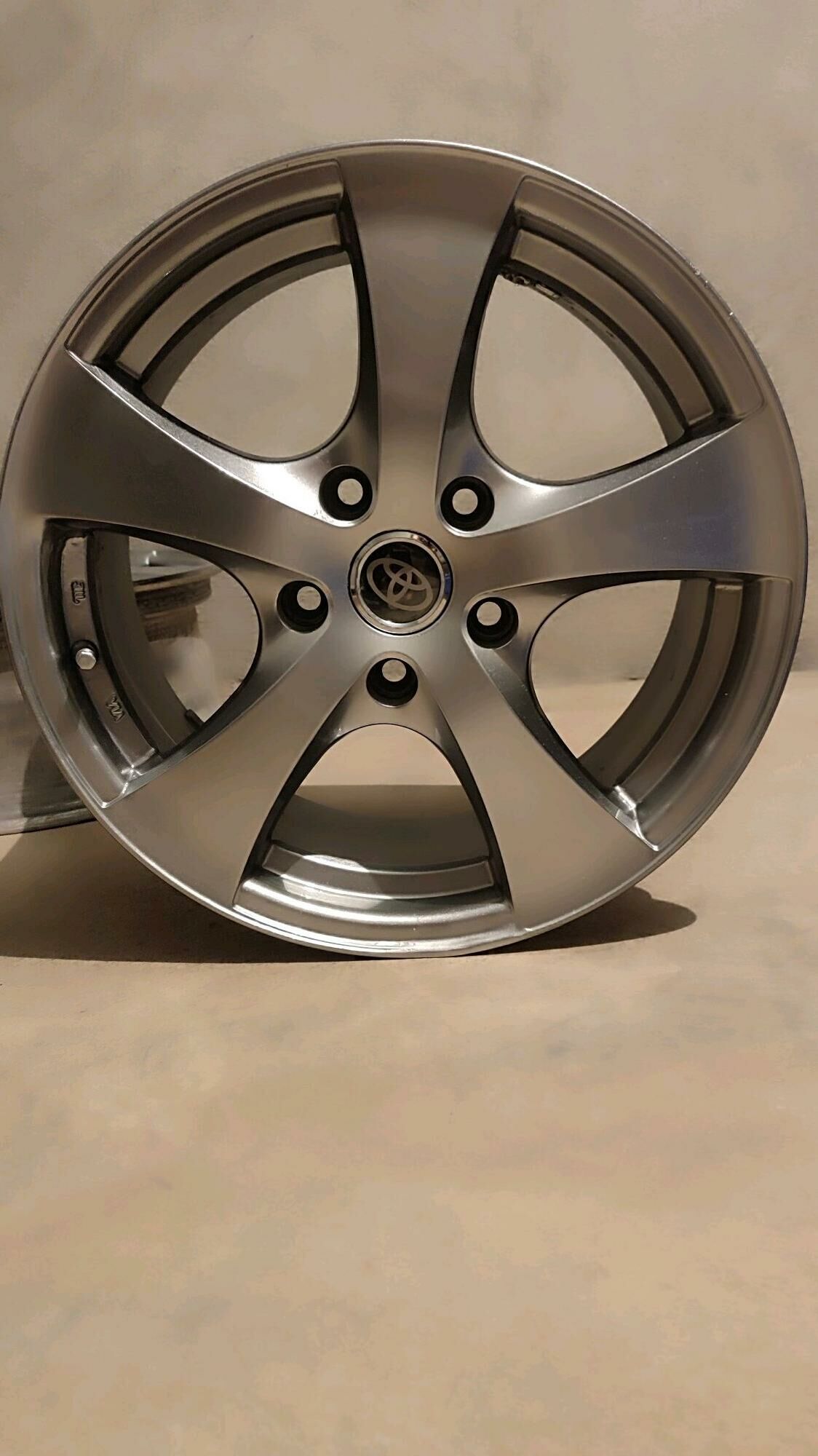 215/60 R16 toyota camry diska 2 900 TMT - Ашхабад - img 1