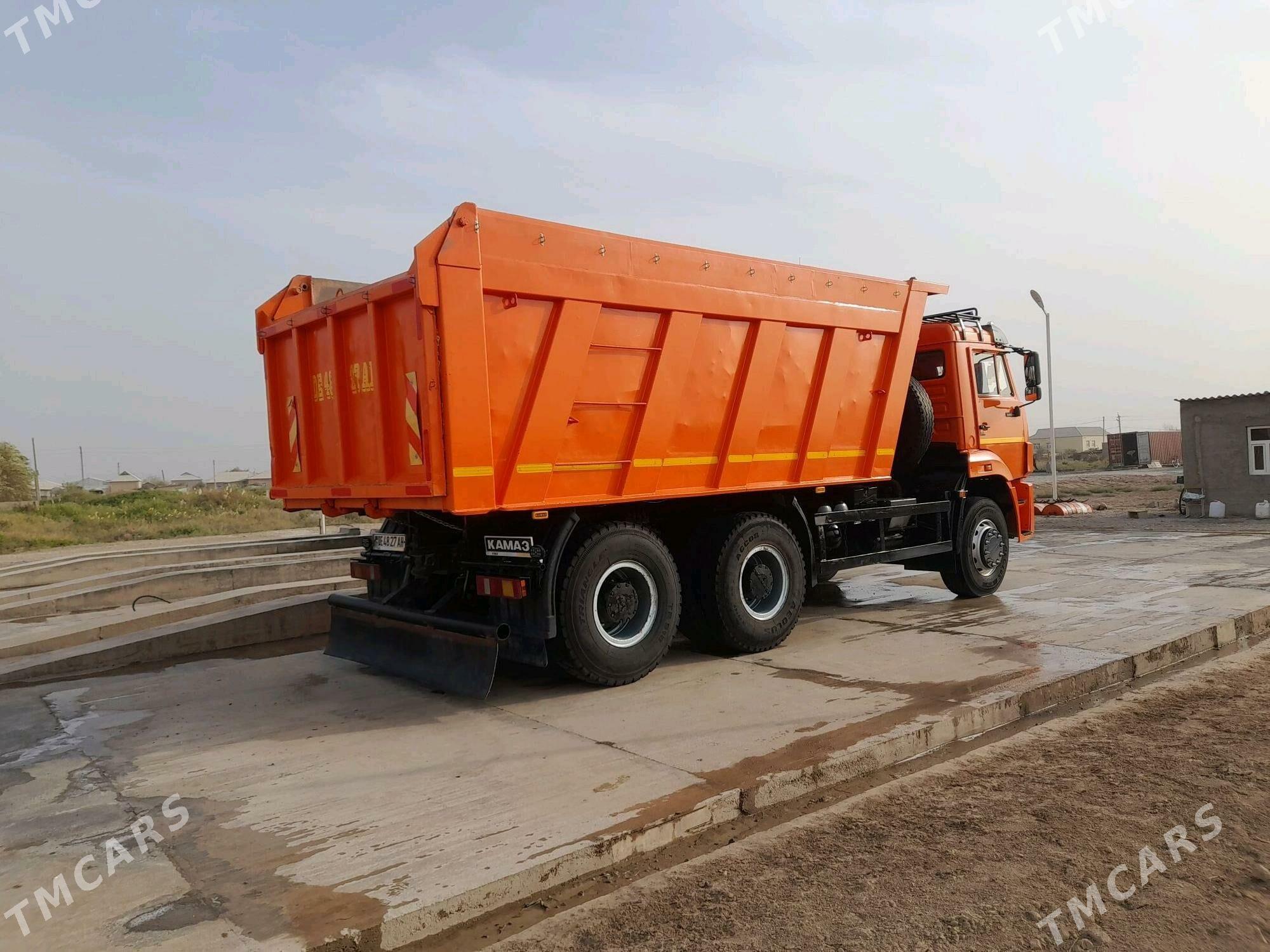 Kamaz 6520 2011 - 520 000 TMT - Теджен - img 2