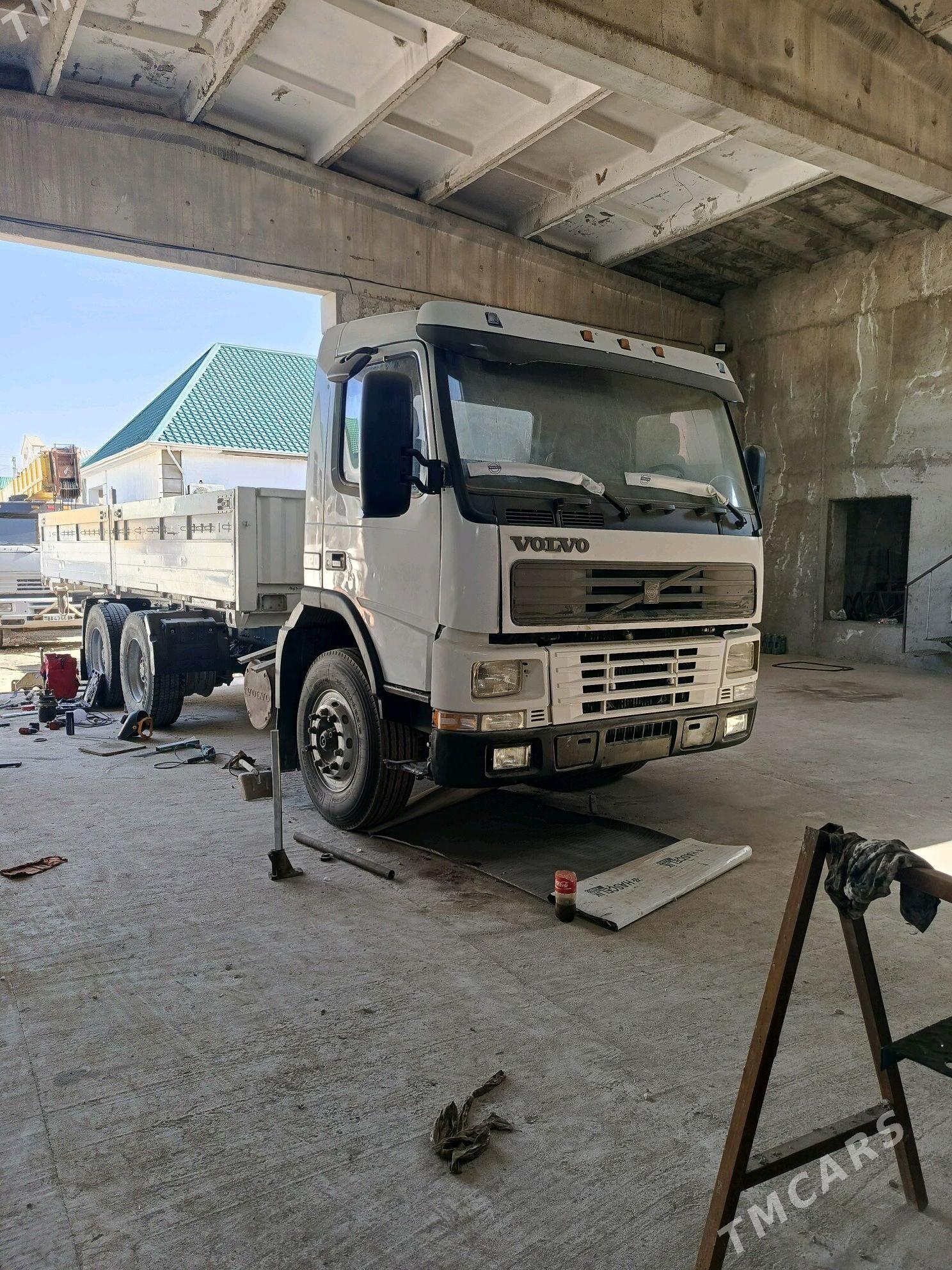 Volvo FM 700 2001 - 220 000 TMT - Balkanabat - img 2