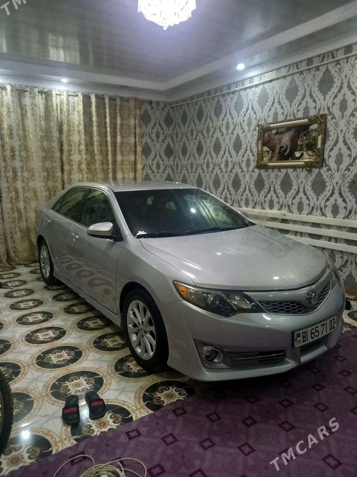 Toyota Camry 2012 - 240 000 TMT - Köneürgenç - img 8