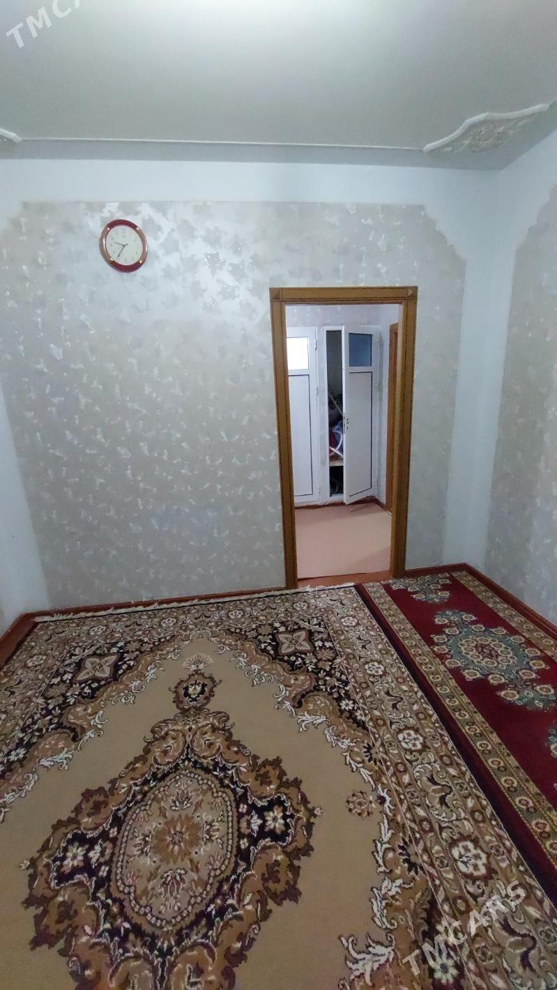 Satlyk 4 komnat mir 2 etaz 2 - Мир 2 - img 3