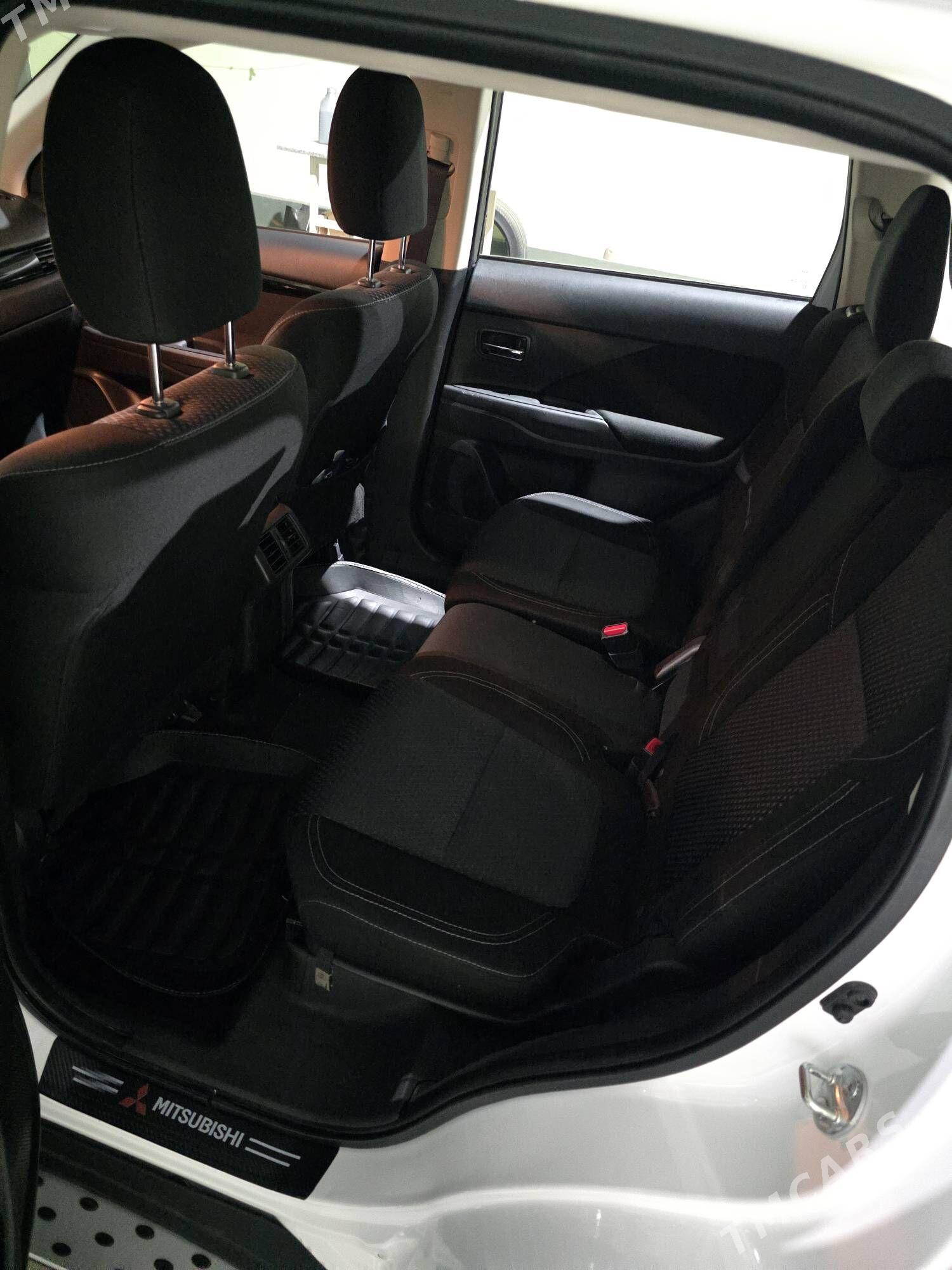 Mitsubishi Outlander 2020 - 295 000 TMT - Ашхабад - img 1