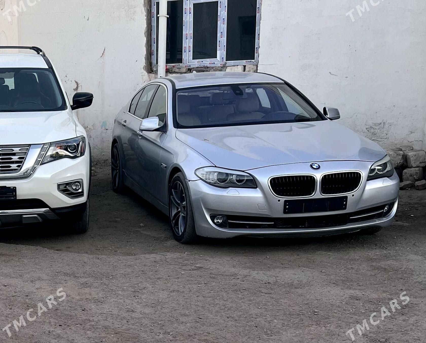 BMW F10 2010 - 190 000 TMT - Türkmenbaşy - img 1