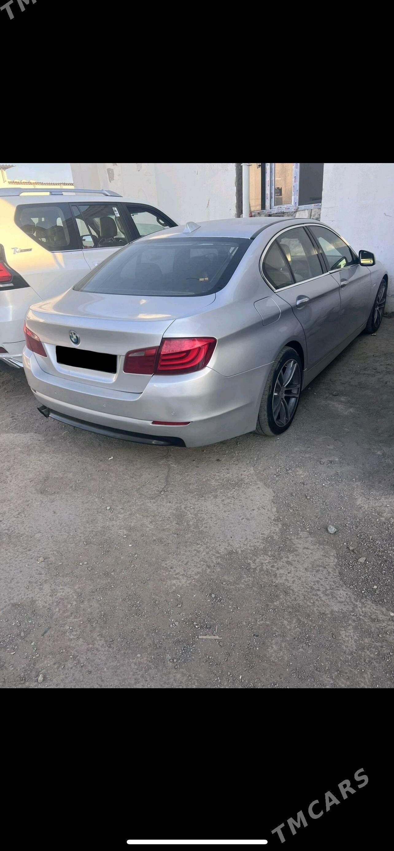 BMW F10 2010 - 190 000 TMT - Türkmenbaşy - img 3