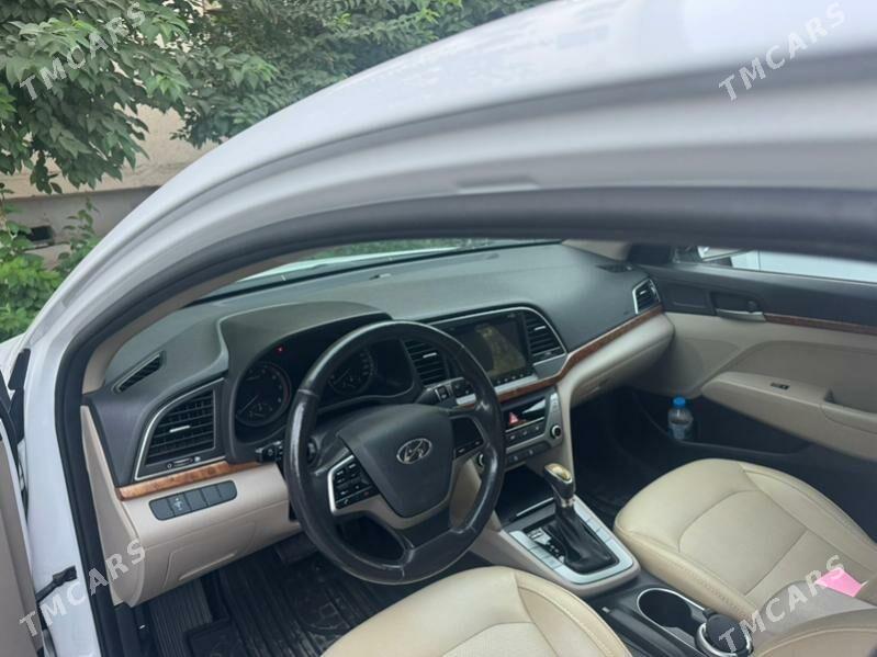 Hyundai Elantra 2017 - 220 000 TMT - Ашхабад - img 2