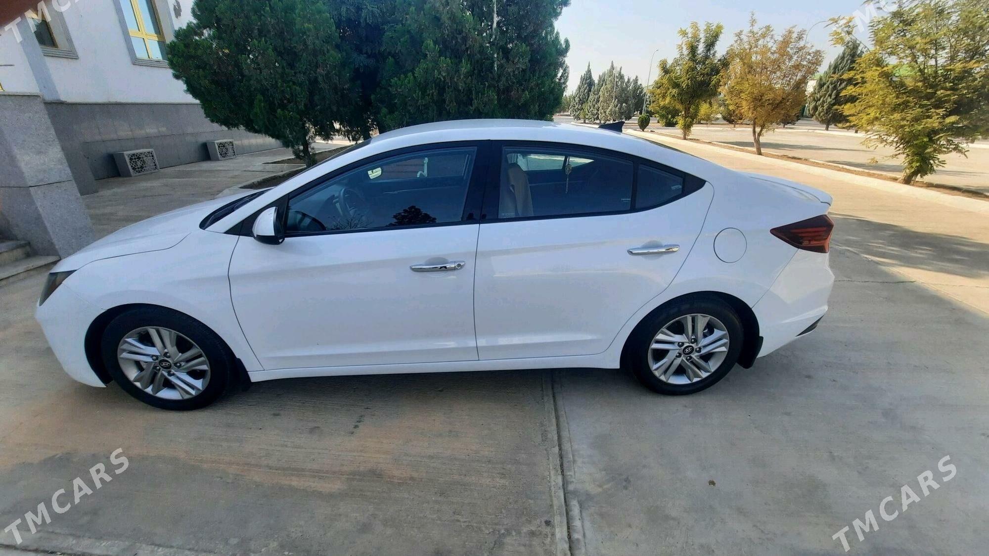 Hyundai Elantra 2019 - 210 000 TMT - Бузмеин ГРЭС - img 7